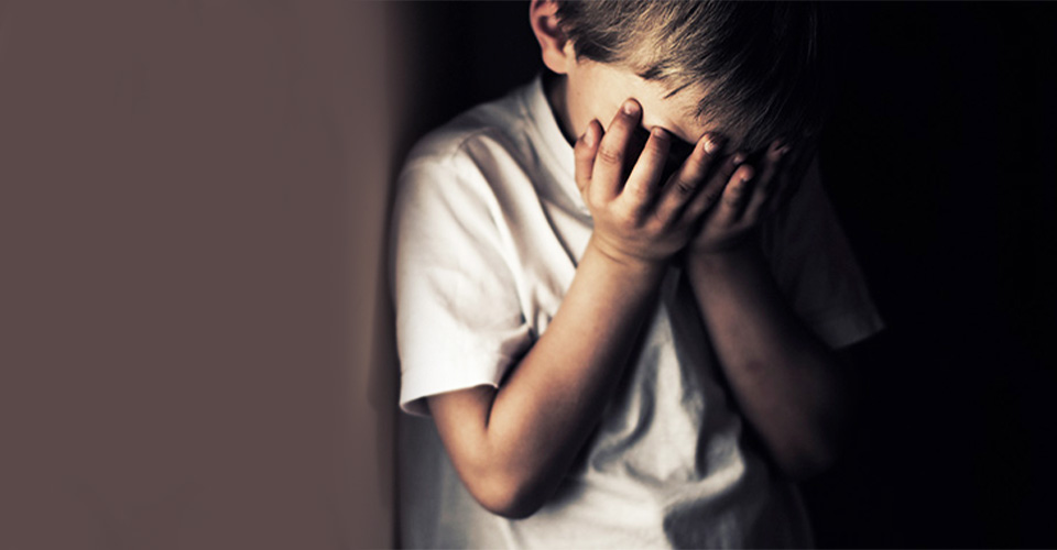 5 Signs Of Post-Traumatic Stress Disorder In Kids And How To Deal With Them!