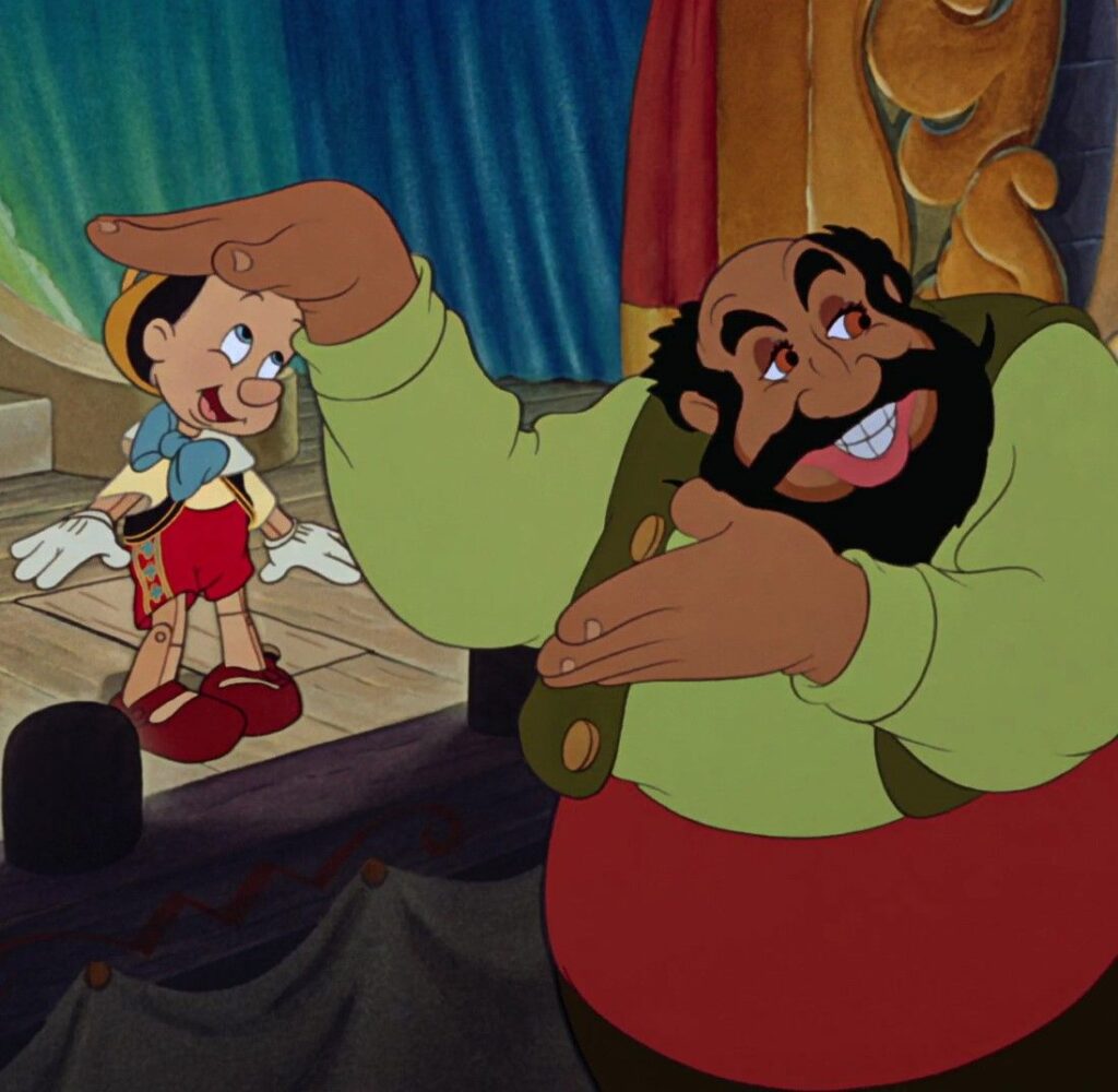 Narcissistic Parents From Disney Movies 