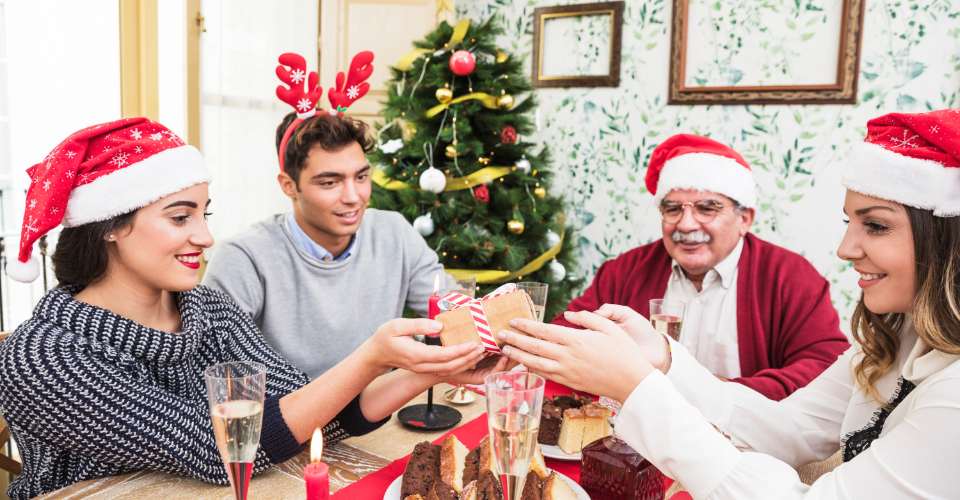 23 Magical Christmas Traditions for Family Fun This Year