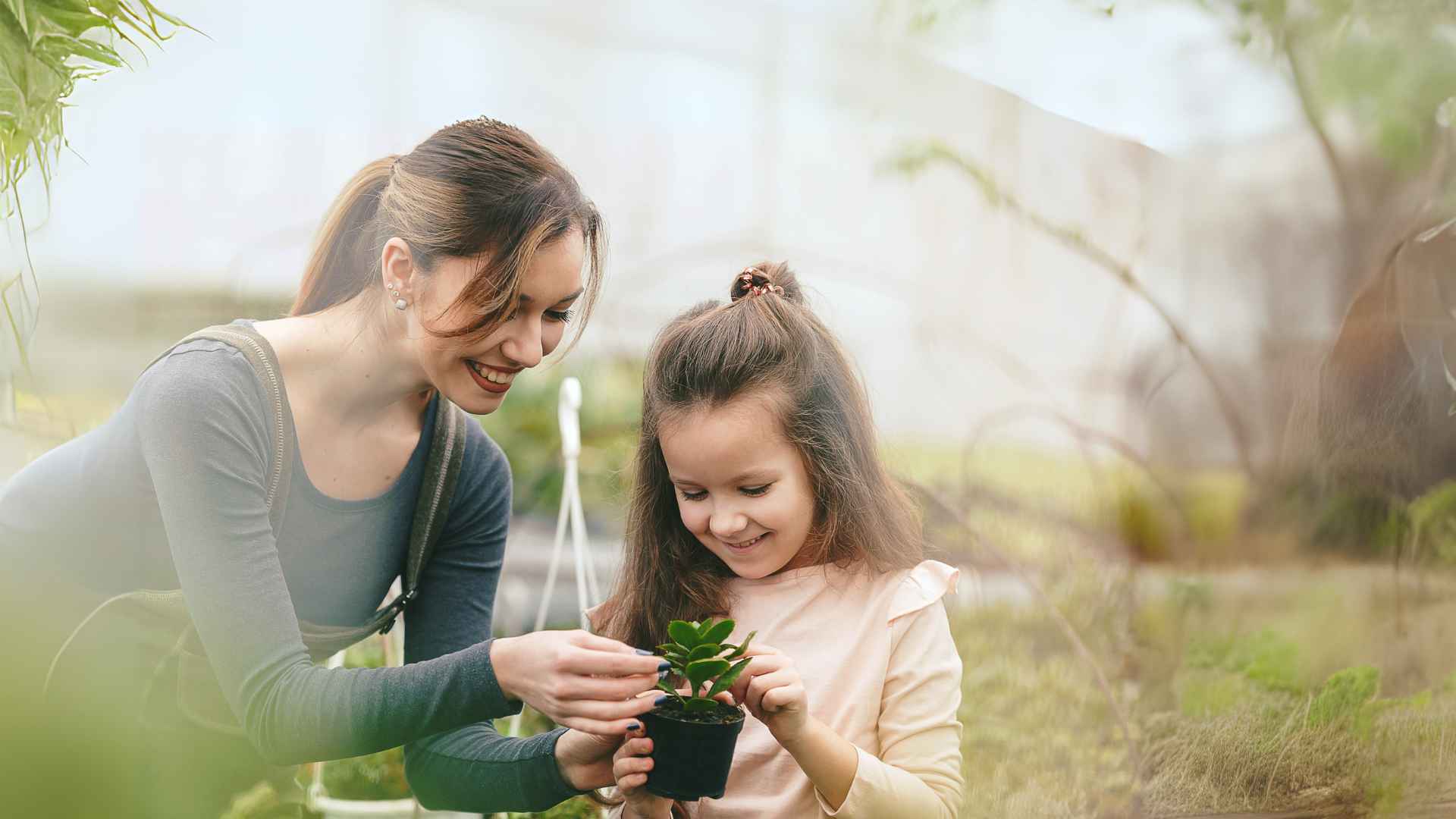 7 Powerful Ways to Raise Eco-Conscious Kids